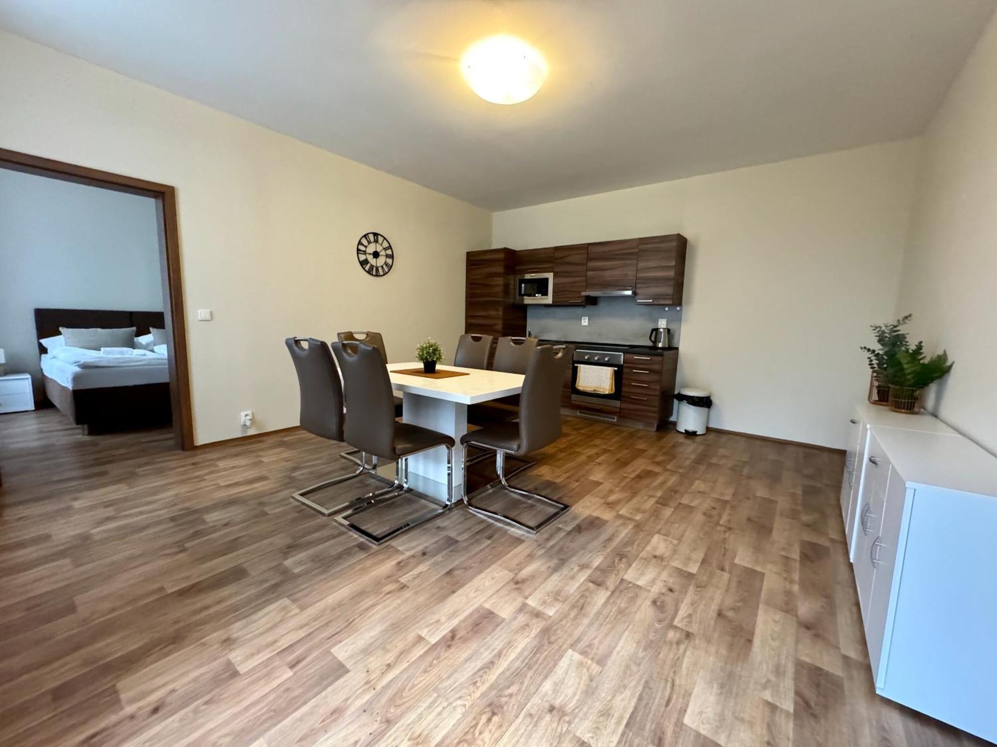Apartmany Laubeho Namesti Teplice Exterior photo